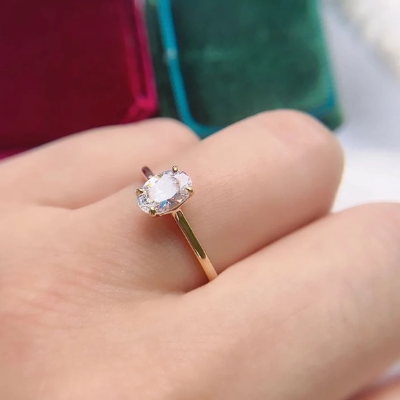 GRA certified 14k Solid gold 1ct D color oval cut Moissanite Solitaire Ring - Picture 14 of 15